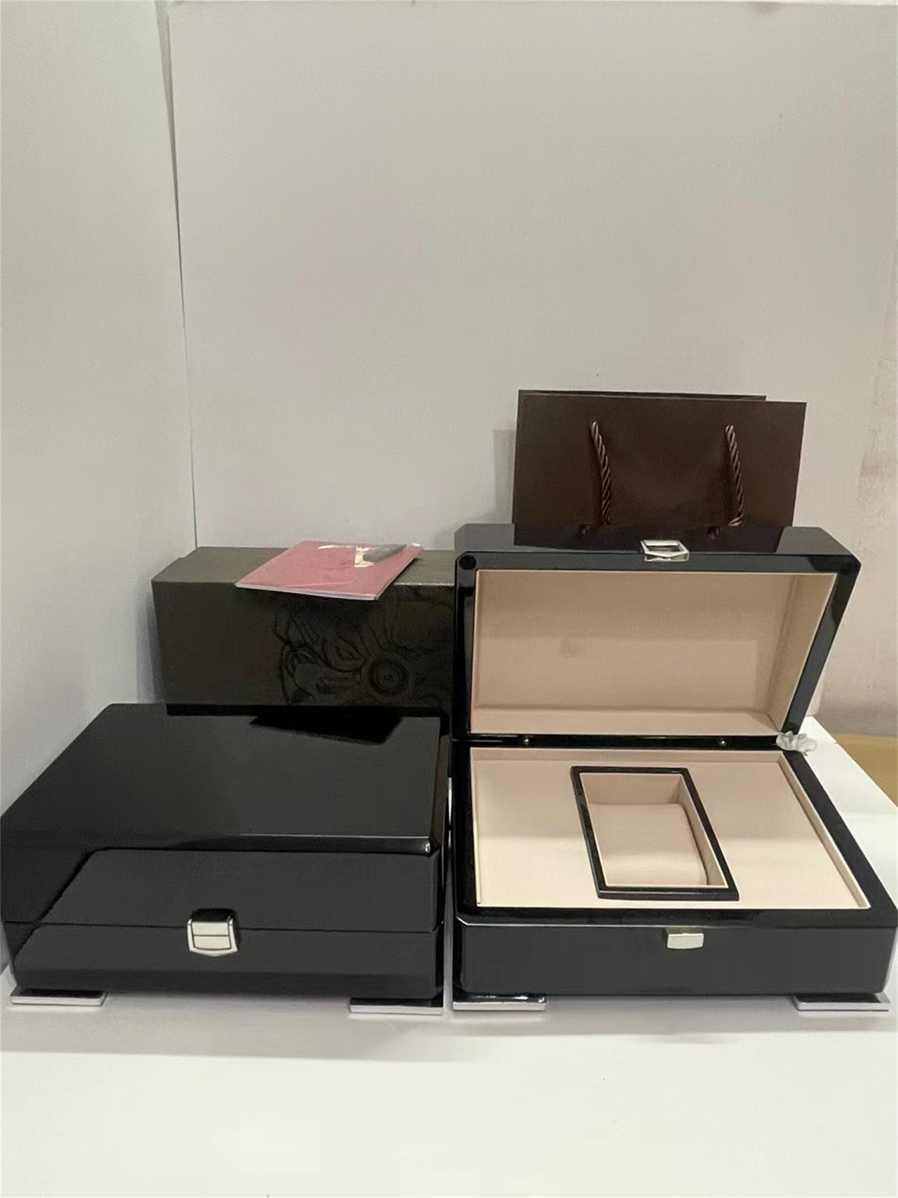 Top Quality Boxes PPity watch Original Box Accessories wholesale montre Watches Booklet Card Tags and Papers In English Swiss Watches Boxes Many are the box #751