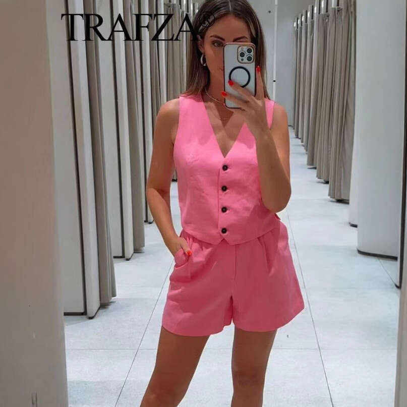 TRAFZA Summer New Casual Women's Outfit With Split Vest And Linen Shorts Set B5