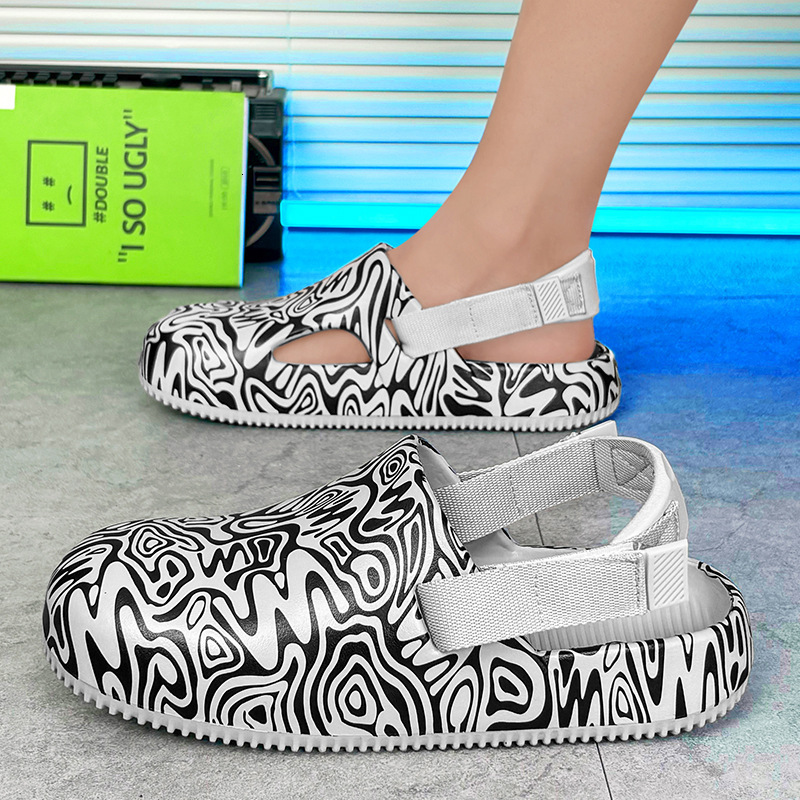 2025 Summer Style Closed-toe Sandals Famous Designer Clogs Cross-border Camouflage Designer EVA Cushioned Outdoor Thick-soled Closed-toe Couple Style 