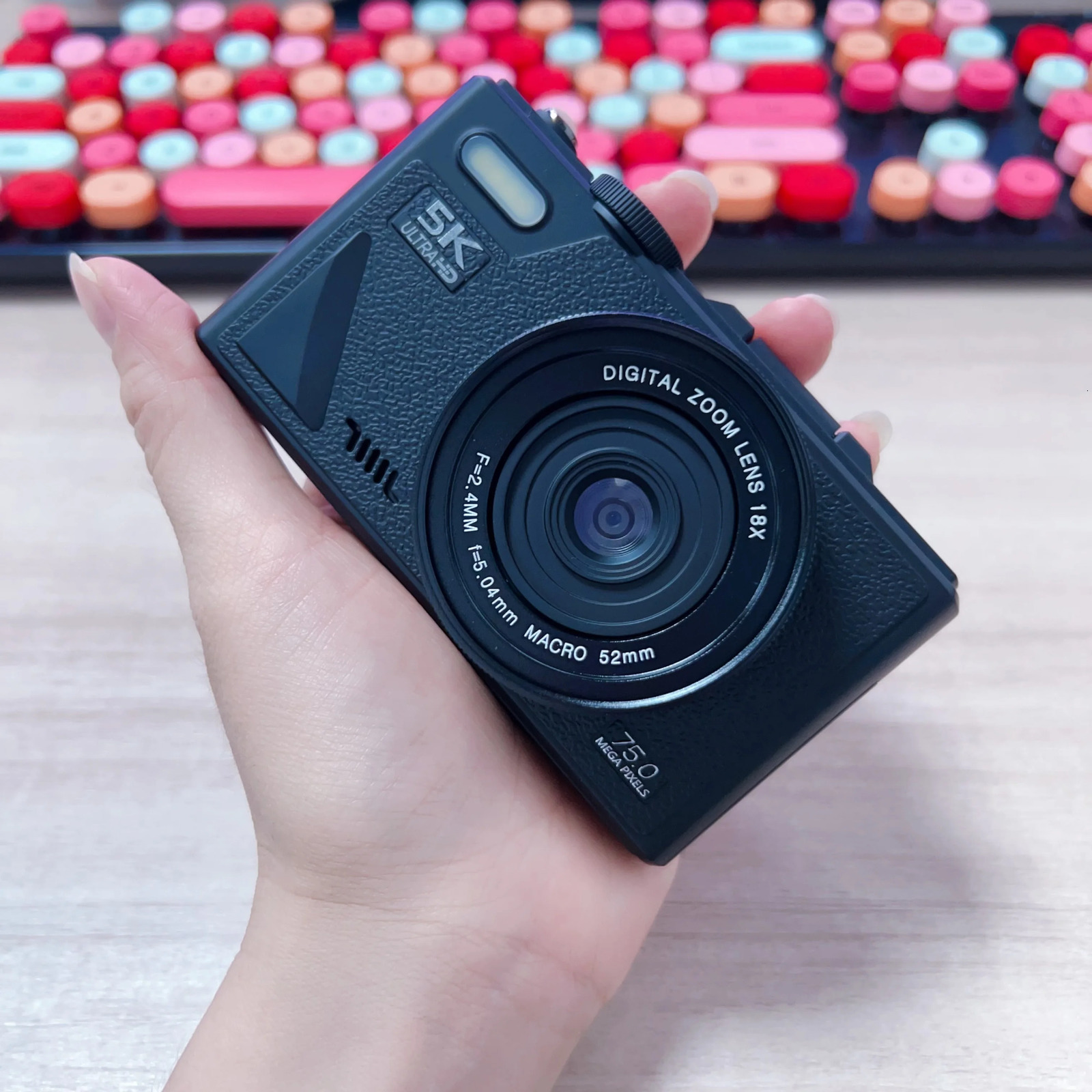 5K Ultra-High Definition 18X Zoom Digital Camera 3.0-Inch 180-Degree Rotating High-Definition Screen Student Camera Birthday Gif 250715