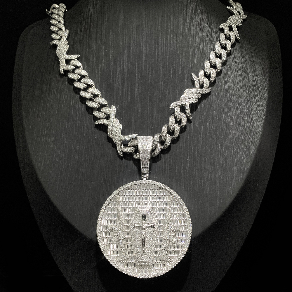 Luxury Jewelry Designer Jewelry Cross-border Palm Pendant Inlaid With AAA Zircon Exquisite Design Hip-hop Necklace Chain High-end European And 02