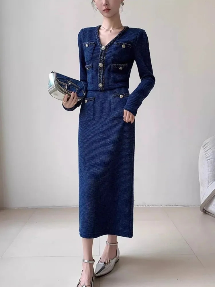 Office Lady Elegant V-Neck Tweed Knitted Top High Waist Split Long Skirt Two Piece Set Women Fashion Spring Autumn Matching Sets 250714