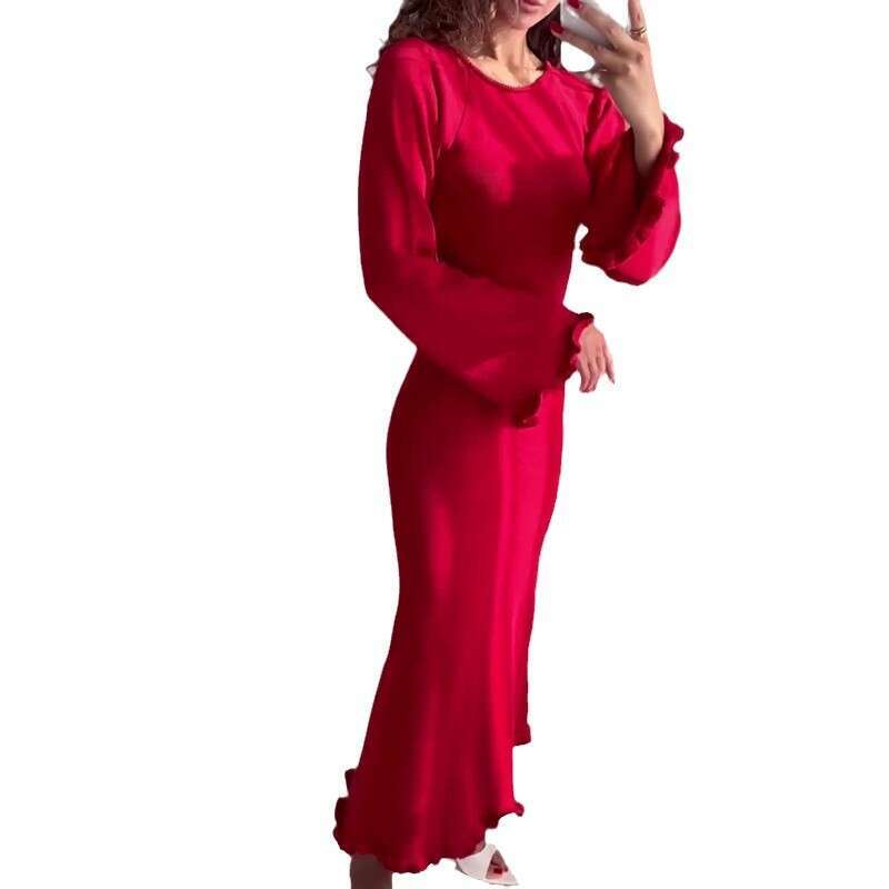 Knitted Sweater Women's Autumn New Fashion Sexy Backless Round Neck Tie Dress B5