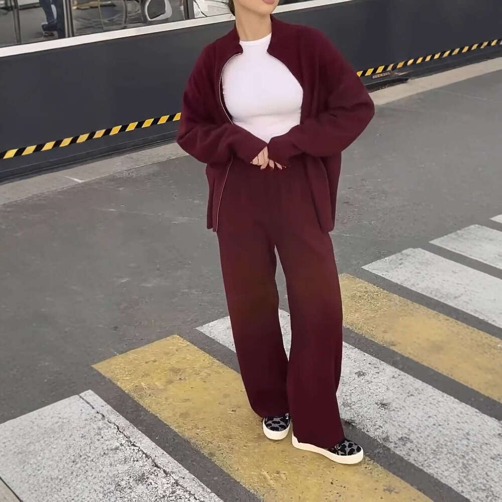 Knitted Women's Autumn New Fashion Simple Zipper Sweater Set B5