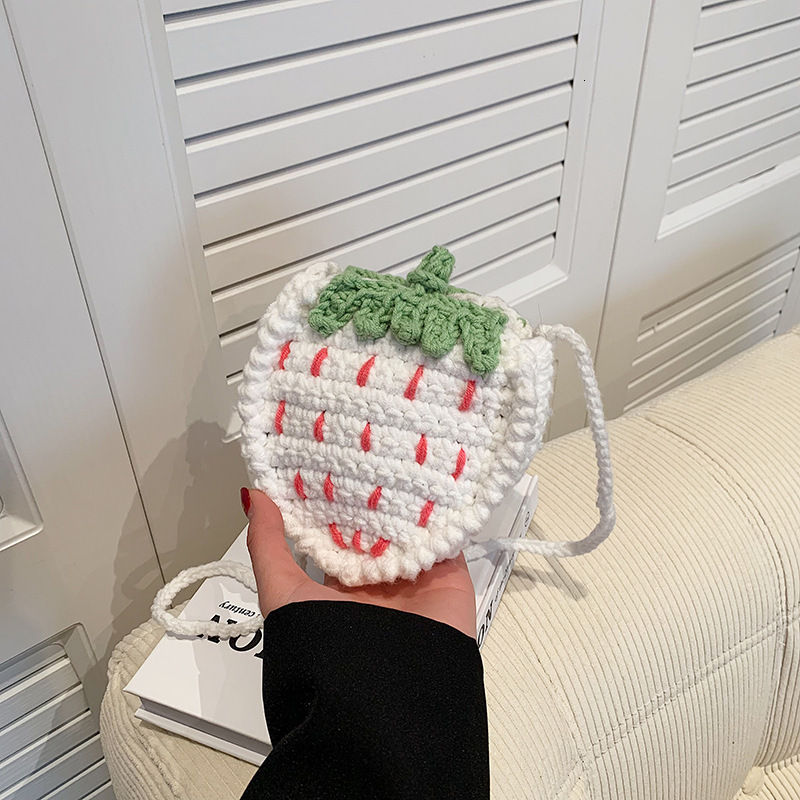 Cute strawberry crossbody bag handmade crochet bag casual mini shoulder bag designer bag women s leisure shoulder bag handbag