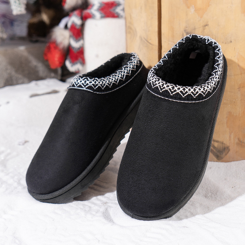 Free shipping designer fashion plus thick soled snow boots for women winter new cotton shoes with plush insulation black white