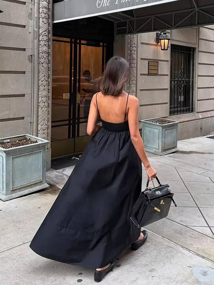 Solid Backless Spaghetti Strap Dress Womens Fashion Loose High Waist A-line Vestidos Summer Lady Holiday Street Robes 2025 New dongdumaoyi