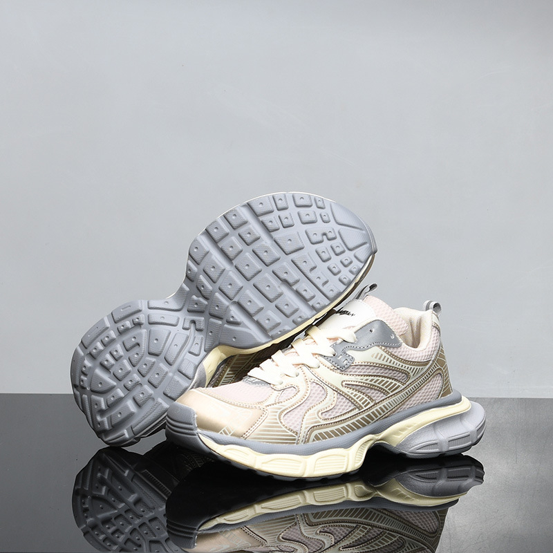 hot free shipping designer Running Shoes Fashionable versatile mens shoes breathable comfortable thick soled height increasing shoes Gold Silver