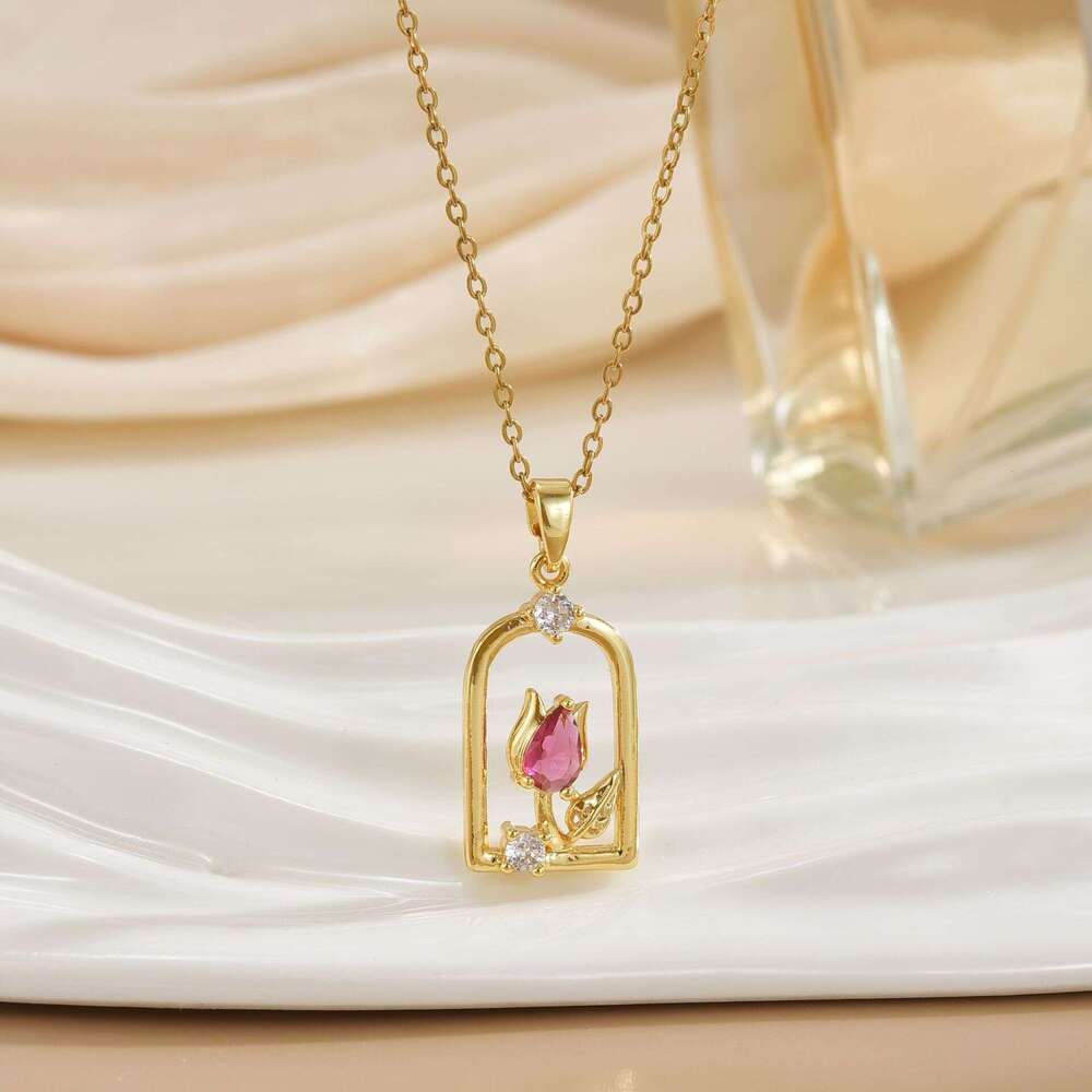 Hot-Selling French Hollow Window Sill Tulip Small Ins Style Elegant Flower Necklace Collarbone Chain 905