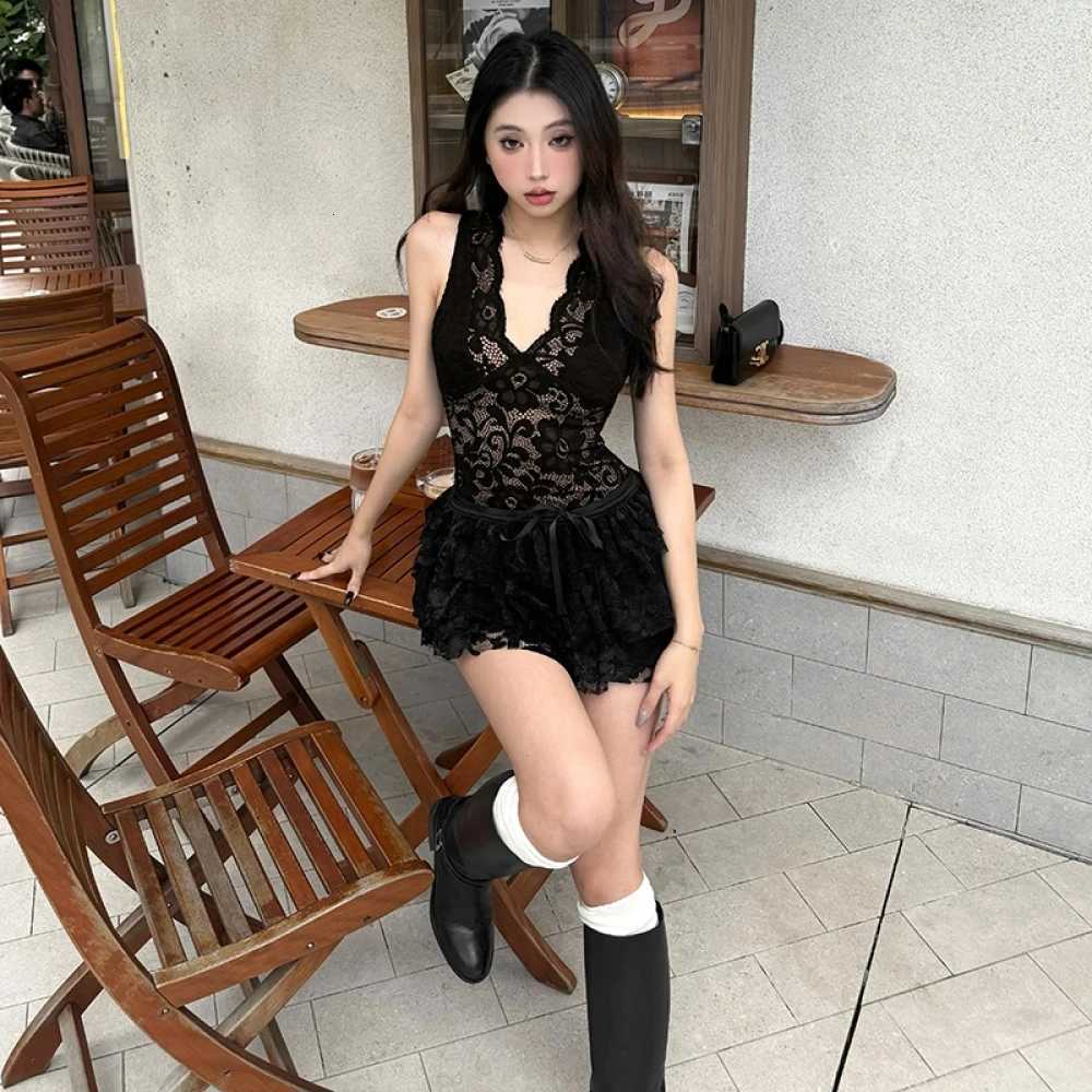 100% Cotton Mesh Patchwork Dress Women Low-Neck Sling Off Shoulders Ruched Tiered Shaped Waist Fashion Sexy Cool Dark Style Outfits R250716