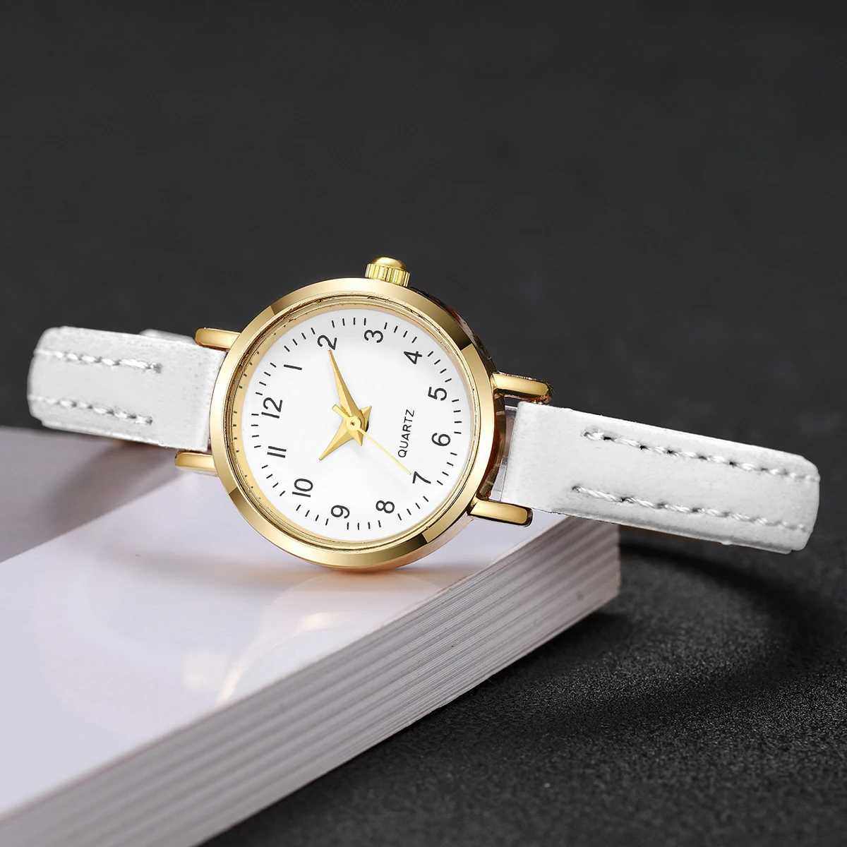 Fashion Small Dial Mens Quartz Ladies Leather Strap Wrist Watch Womens Watch (Without Box) Y250715