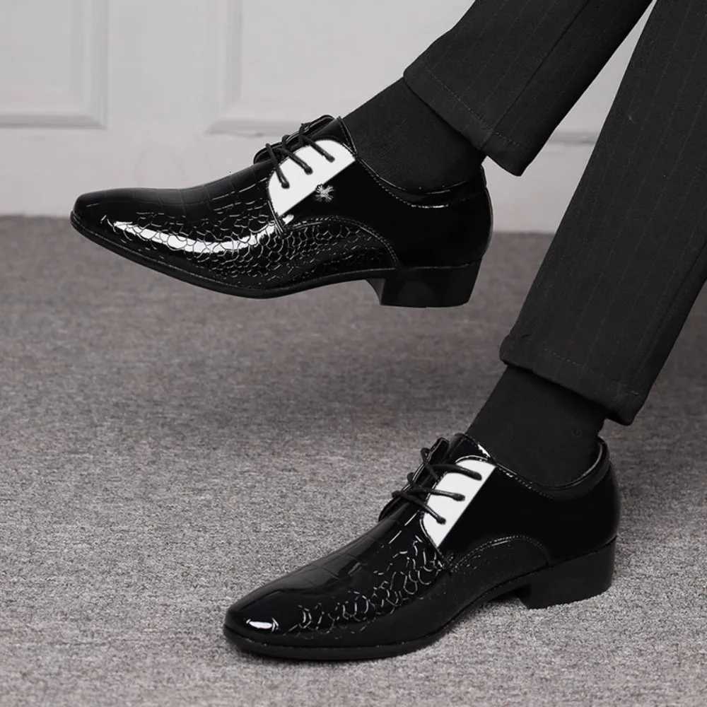 Mens Dress Shoes Cracked Stripe Classic Formal Business Oxford Shoes Casual Lace Up Mens Derbys Shoes Y250715