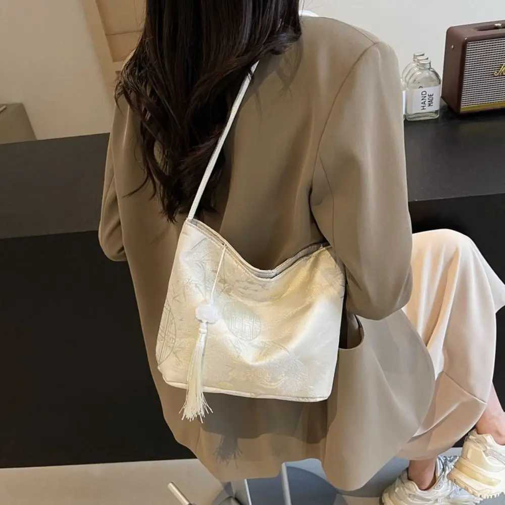 Trendy New Chinese Style Shoulder Bag Portable Women Handbags Large Capacity Bucket Bag Messenger Bag