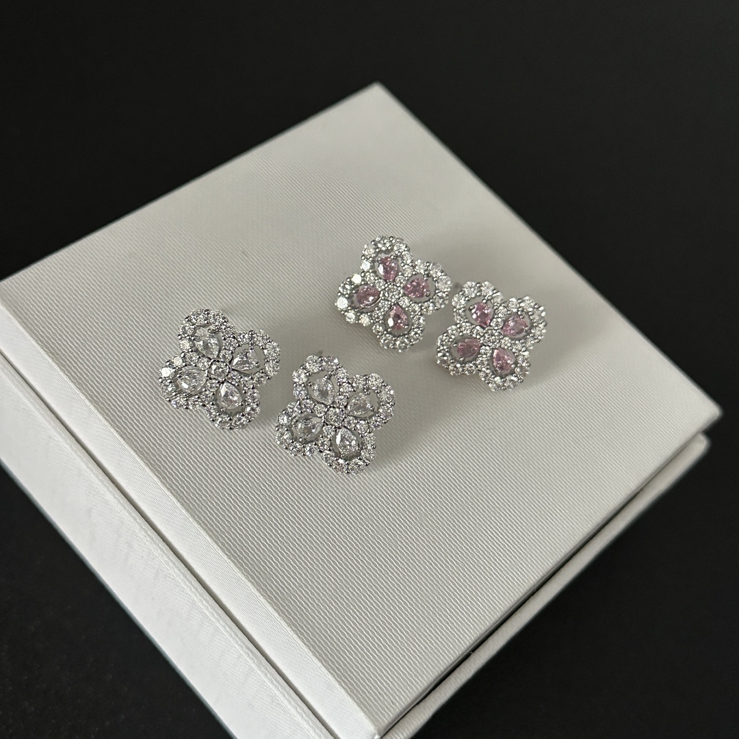 Luxe Silver - Toned Clover Earrings With Teardrop Gem Pave Rhinestones Elegant Sparkle For Formal & Casual Looks High - Quality Jewelry