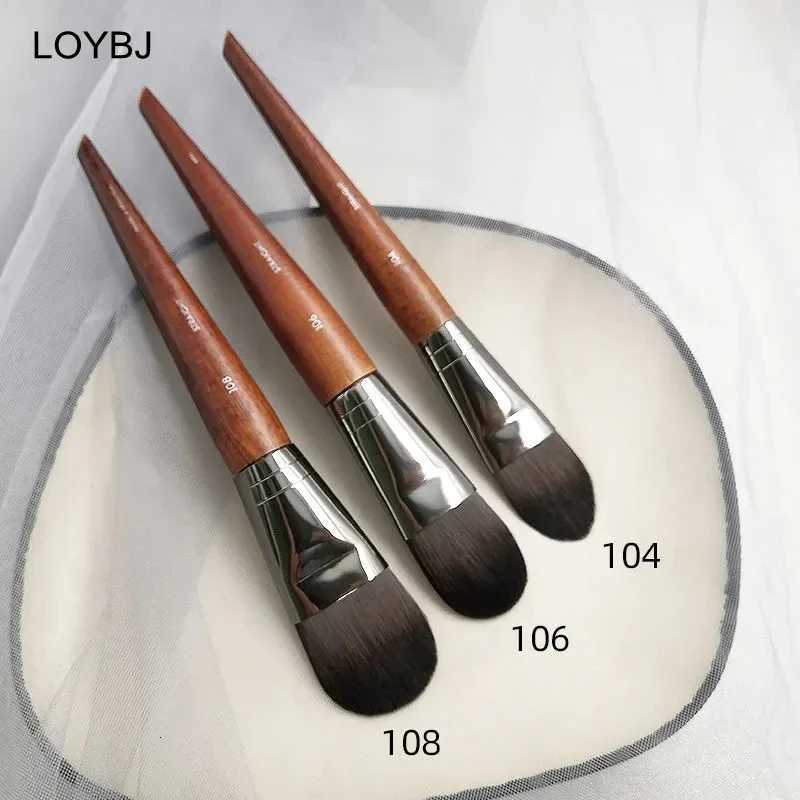 LOYBJ Professional Foundation Brush Cosmetics Flat Makeup Brushes Liquid Foundation Powder Concealer Contour Makeup Beauty Tool XJ2500716