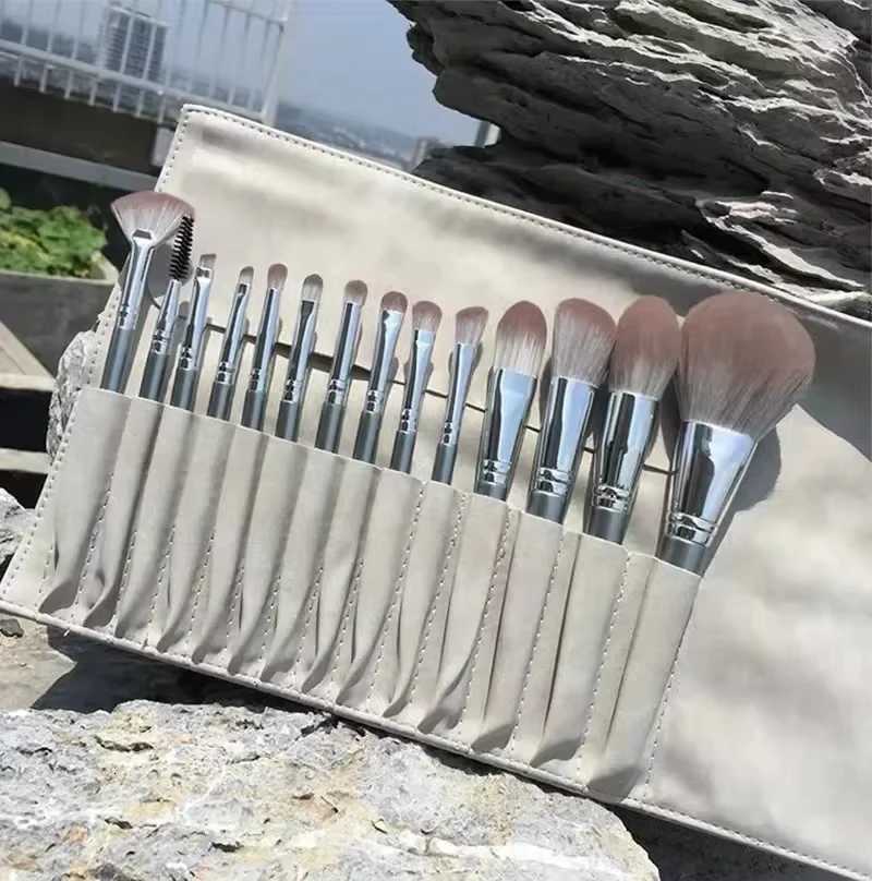 14-piece Soft Fluffy Makeup Brushes Set Complete Eyeshadow Highlighter Concealer Lip Brushes Blending Beauty Make Up Beauty Tool XJ2500716
