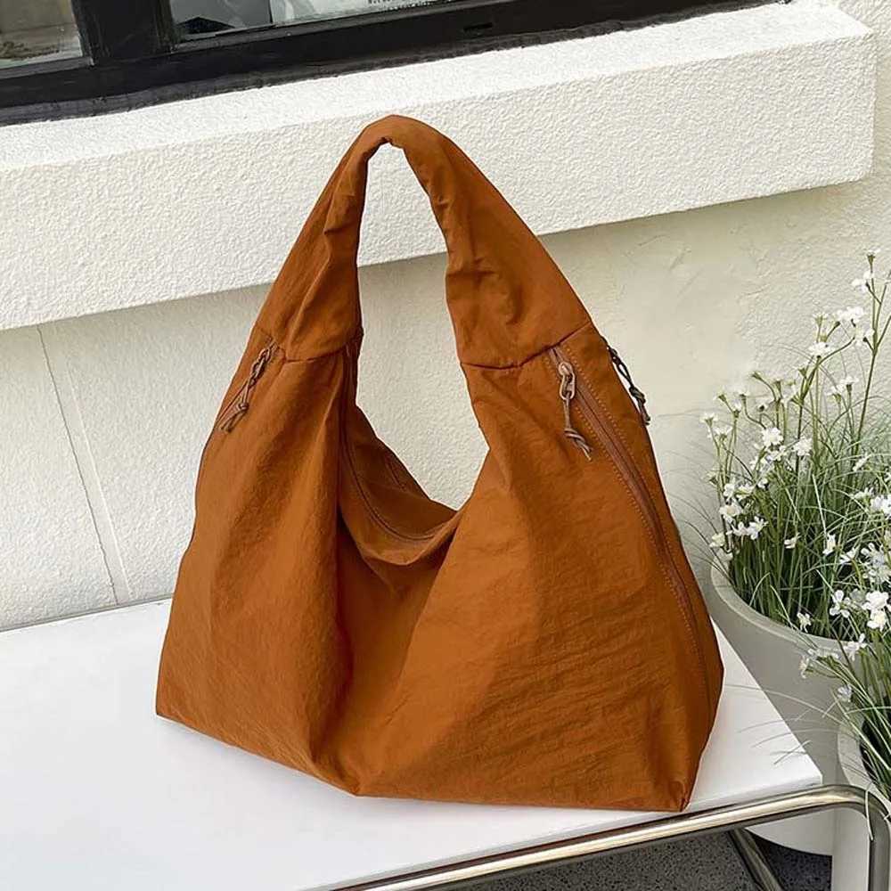Casual Nylon Shoulder Bag Multi-Pocket Japanese Style Large Capacity Tote Bag Soft Double Zipper Design Storage Pouch School