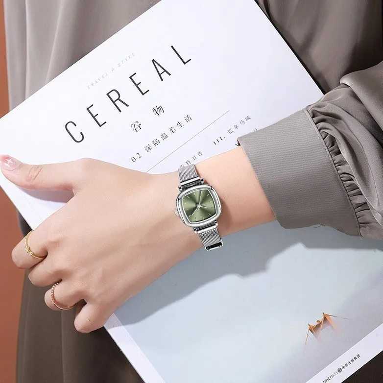 Kegllect Wen Square Quartz Fashion Simple Korean Ladies Small Dial Steel Strap Watch for Ladies Y250715