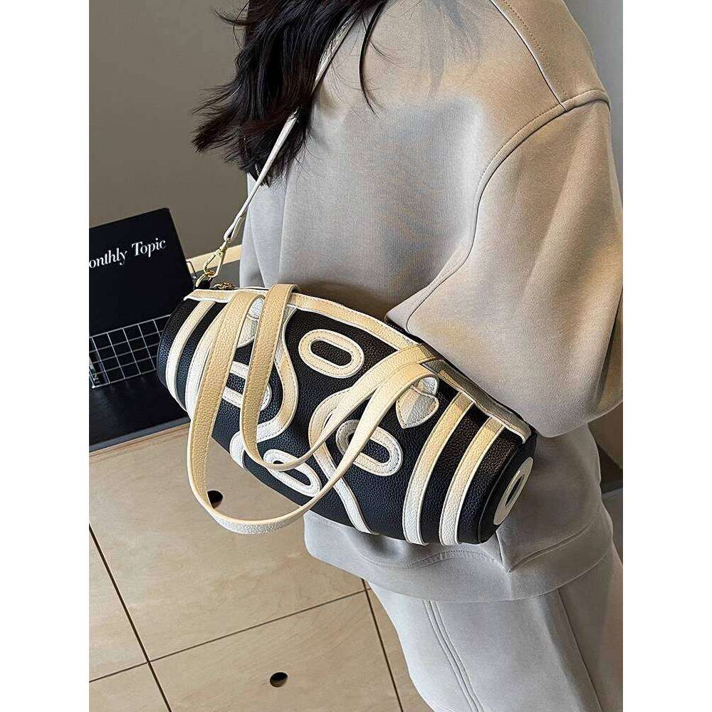 Niche Design Fashion Rugby For Women New Trendy Internet Celebrity Unique Handbag Personality Single Shoulder Underarm Bag