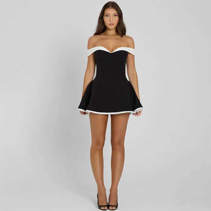 2025 Summer Off-shoulder Strapless Sexy Mini Dress Women Fashion Patchwork Sleeveless Backless High Waist A-line Club Party Dress R250716