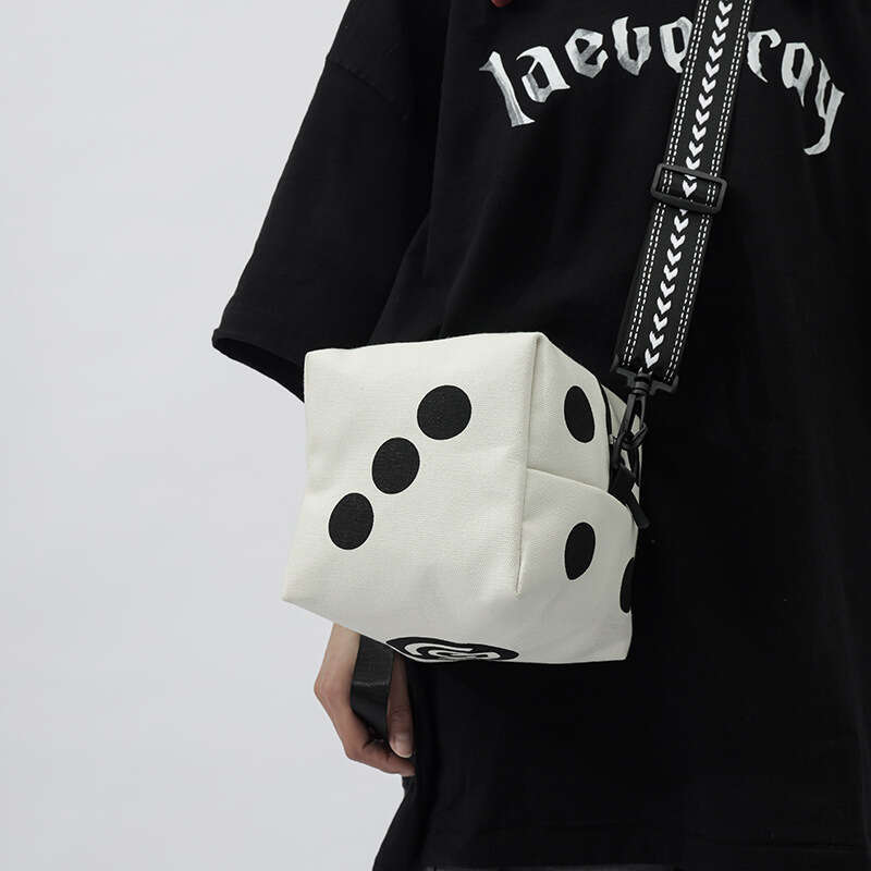 Unique Dice 2025 Spring New Fashion Printed Canvas Bag Ins Couple Trendy Cool Shoulder Handbag