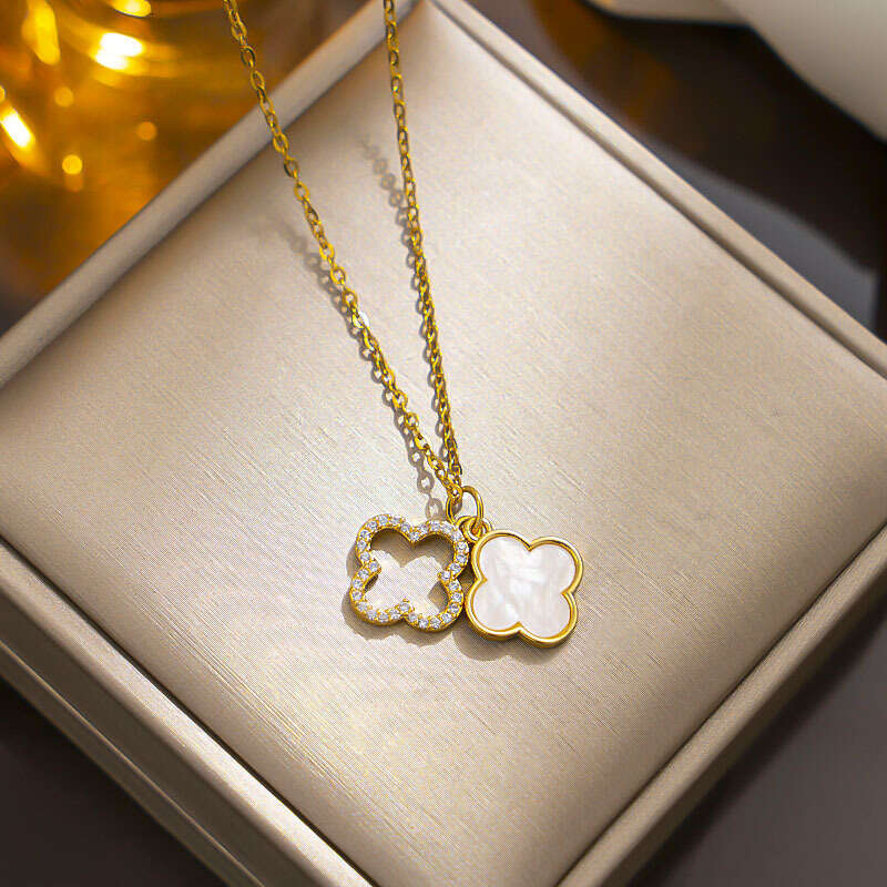 New Hot Luxury jewelry designer necklace For women full Diamond chain high-end double-layer four-leaf clover necklace titanium steel non fading collar