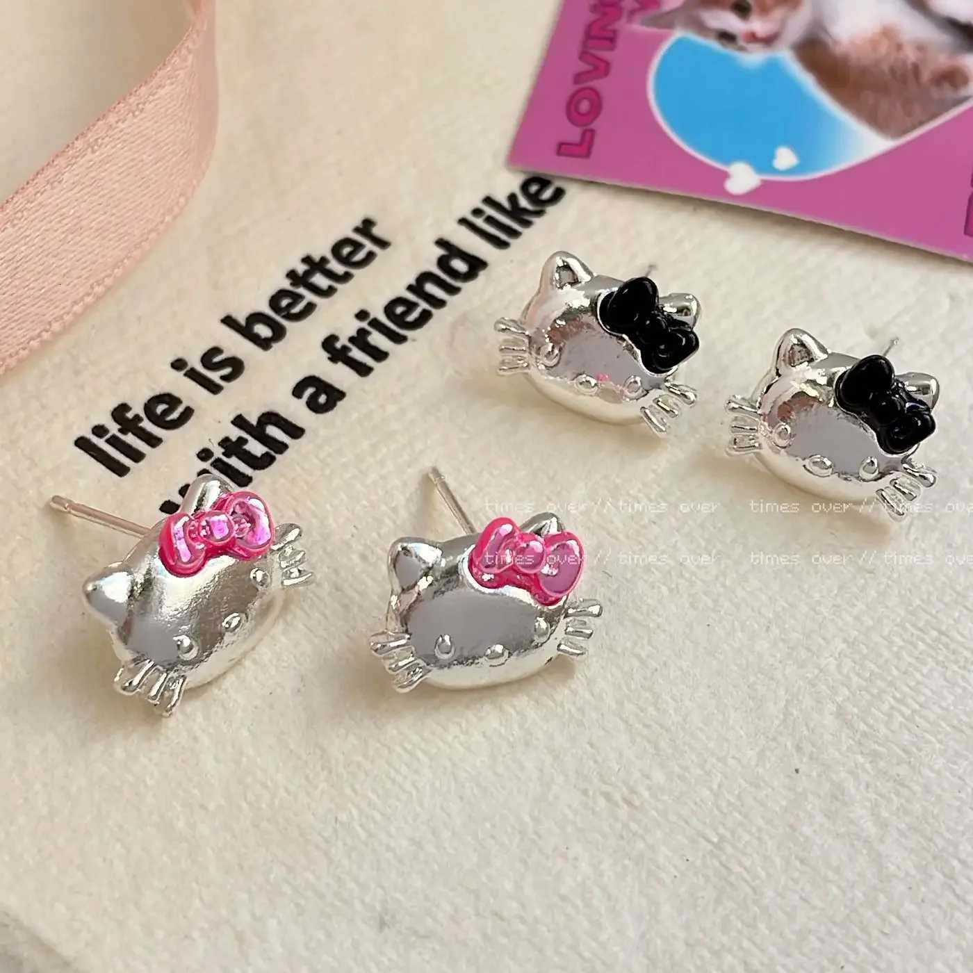 Sanrio Hello Kitty Earrings Charm Anime Kt Cat Cute Cartoon Stud Earrings for Women Sweet Girls Ear Accessories Jewelry Gifts w250716