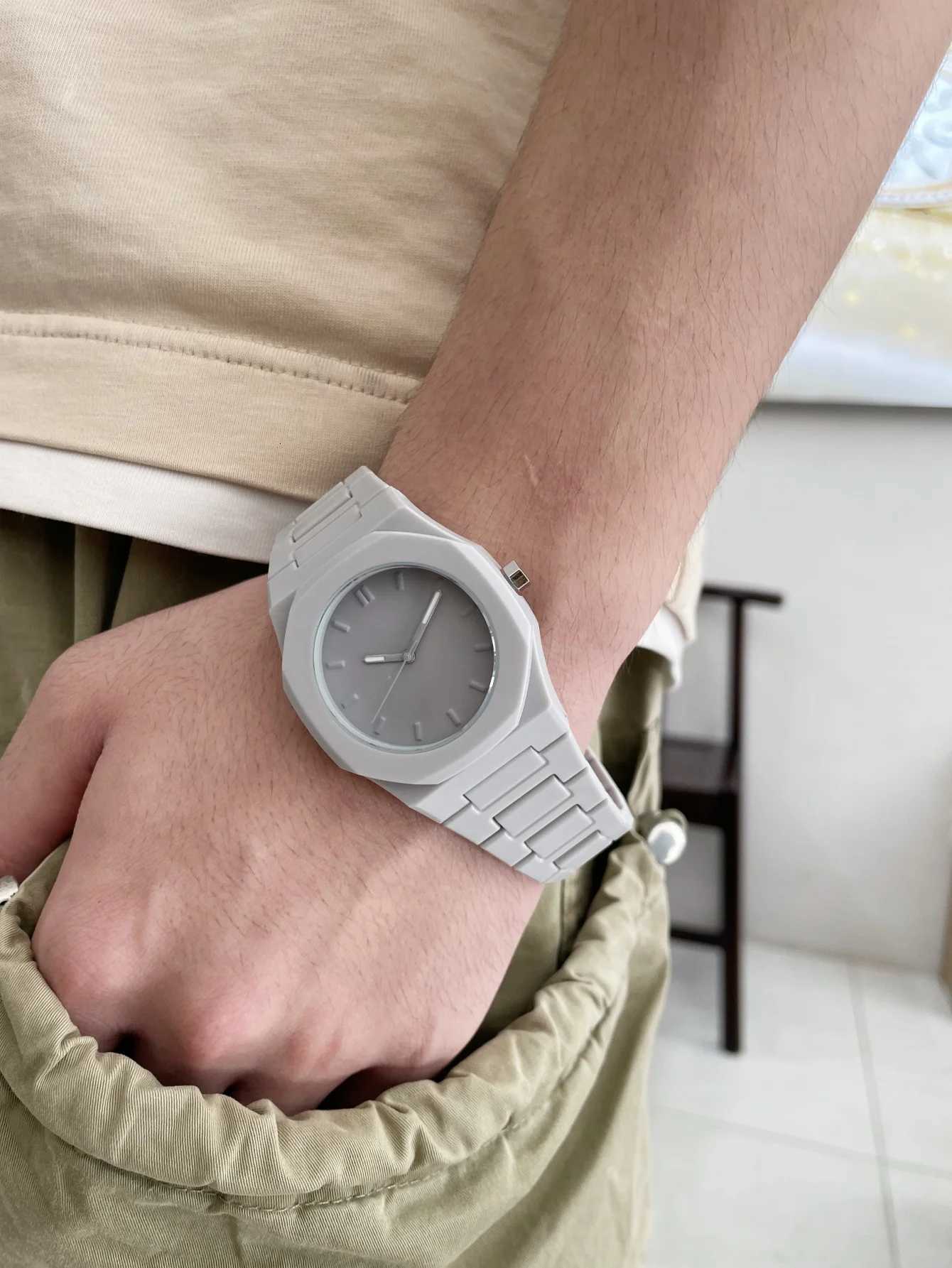 Fashionable Versatile and Simple Mens Y250715
