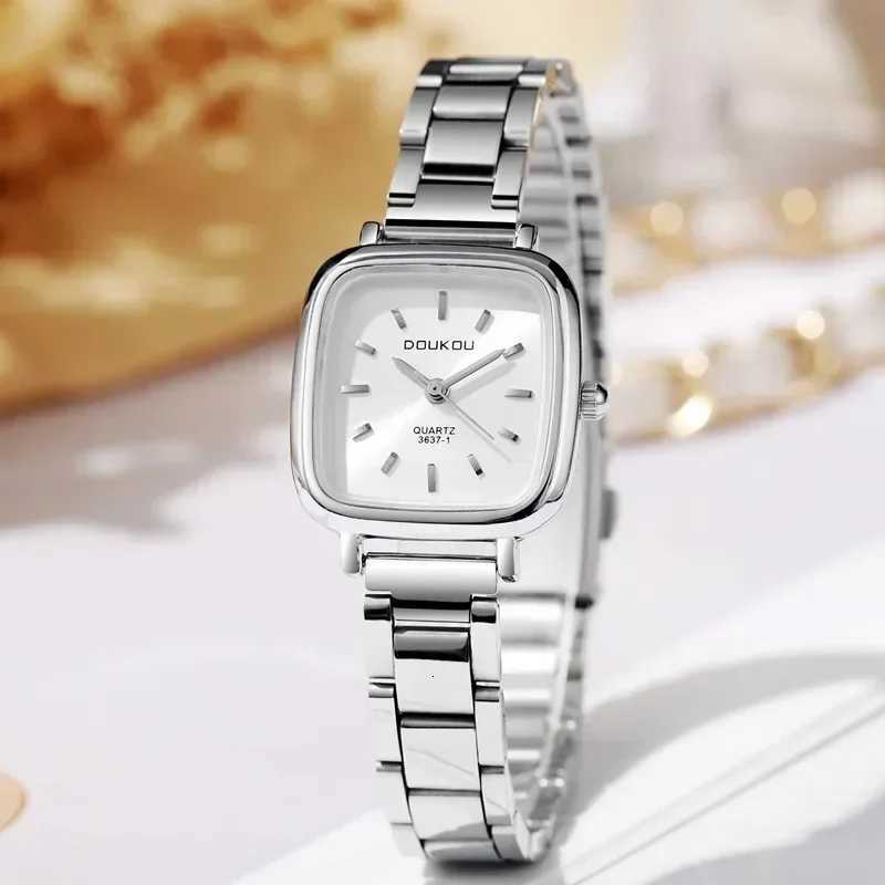 New Brand Wen Stainless Steel Strap Ladies Wrist Korean Student Small Square Quartz Ice Watches for Women Y250715