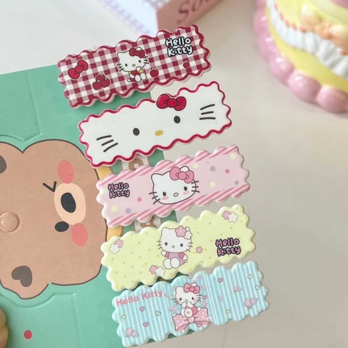 Sanrio 5pcs Sanrio Cute Cartoon Kitty Cat Rectangular Hairpin Girl Heart bangs Side Clipw250716