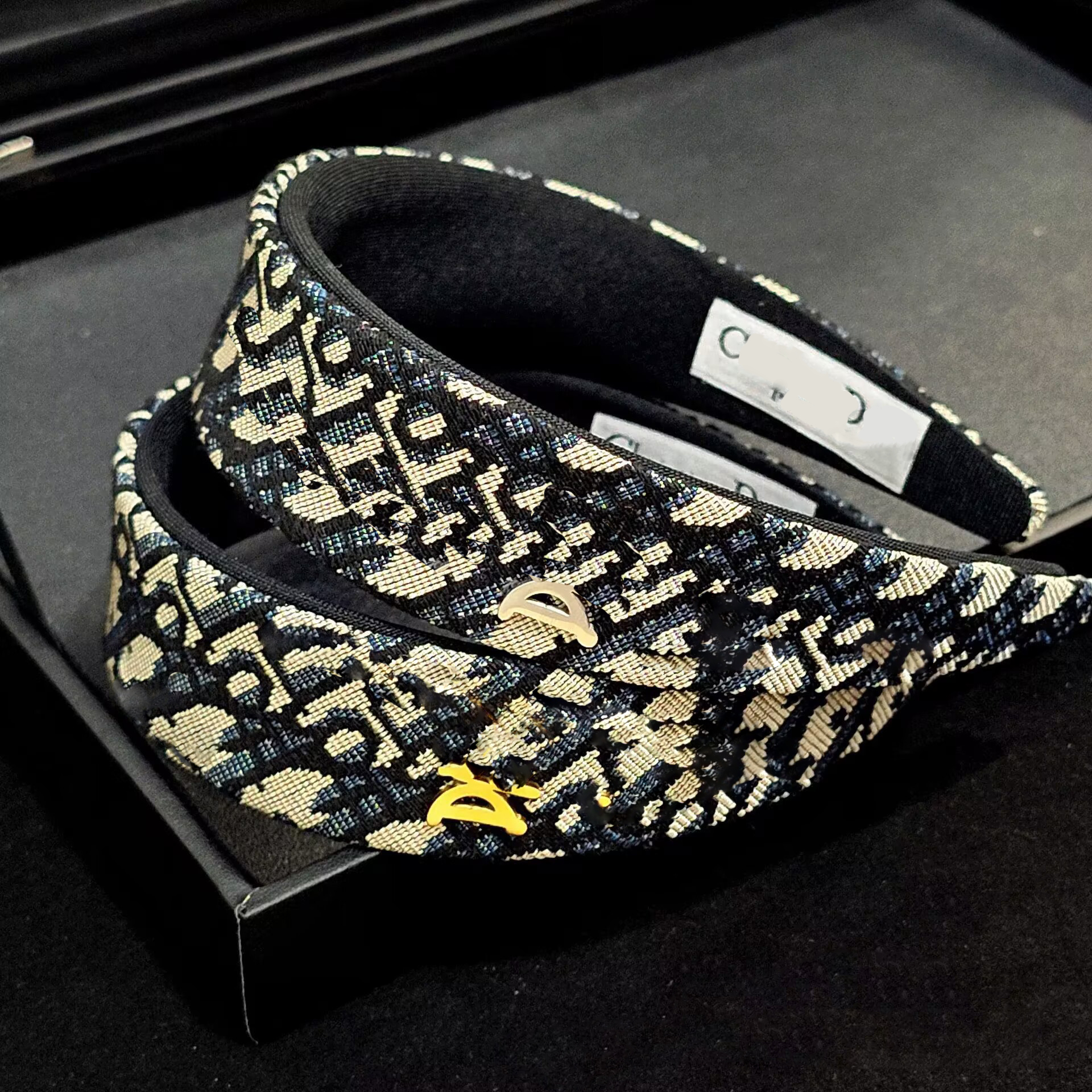 luxury women hairband letters D vintage headband ladies high-end high-skull headbands 4cm wide hair accessories hoop female