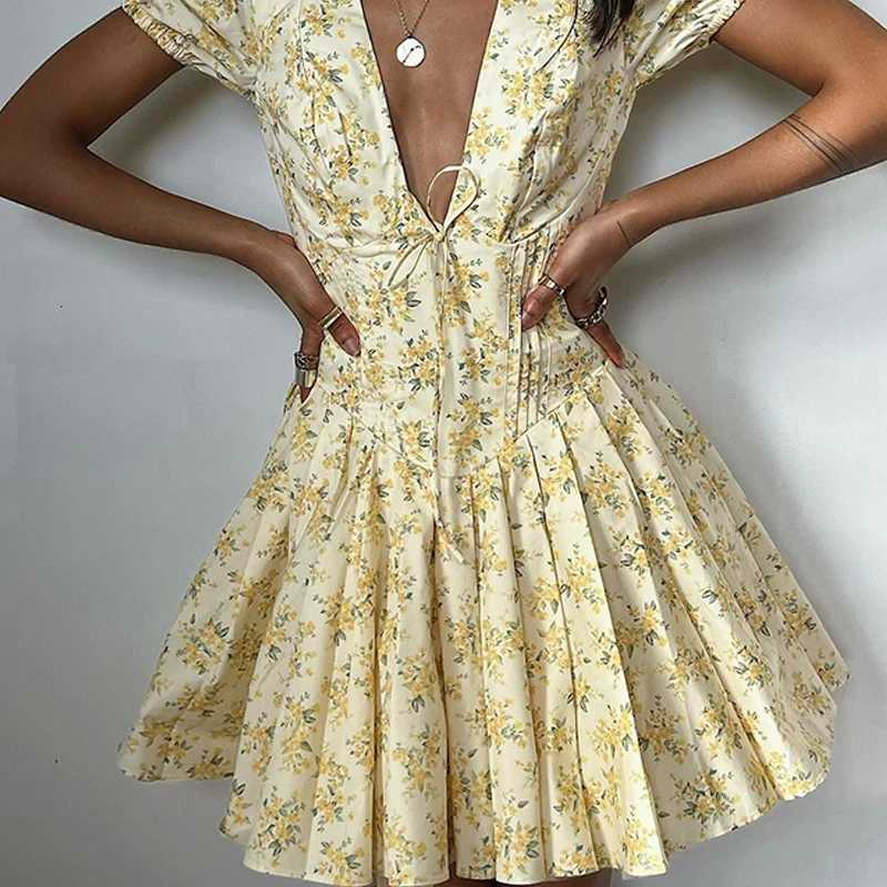 Candyhot Elegant Retro Print Y2K Casual Dress Summer Short Sleeve V-neck Evening Dress High Street Club Ruffled Aesthetic Dress R250716