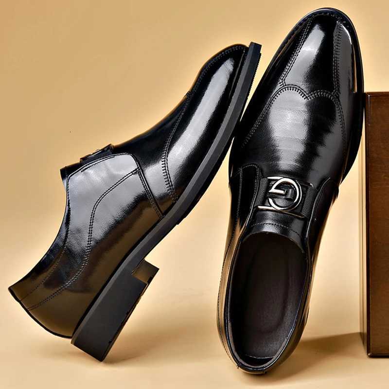 Luxury Party Shoes for Men Slip on Formal Dress Shoes for Men Pointed Toe Black PU Leather Casual Business Shoes Office Wedding Y250715