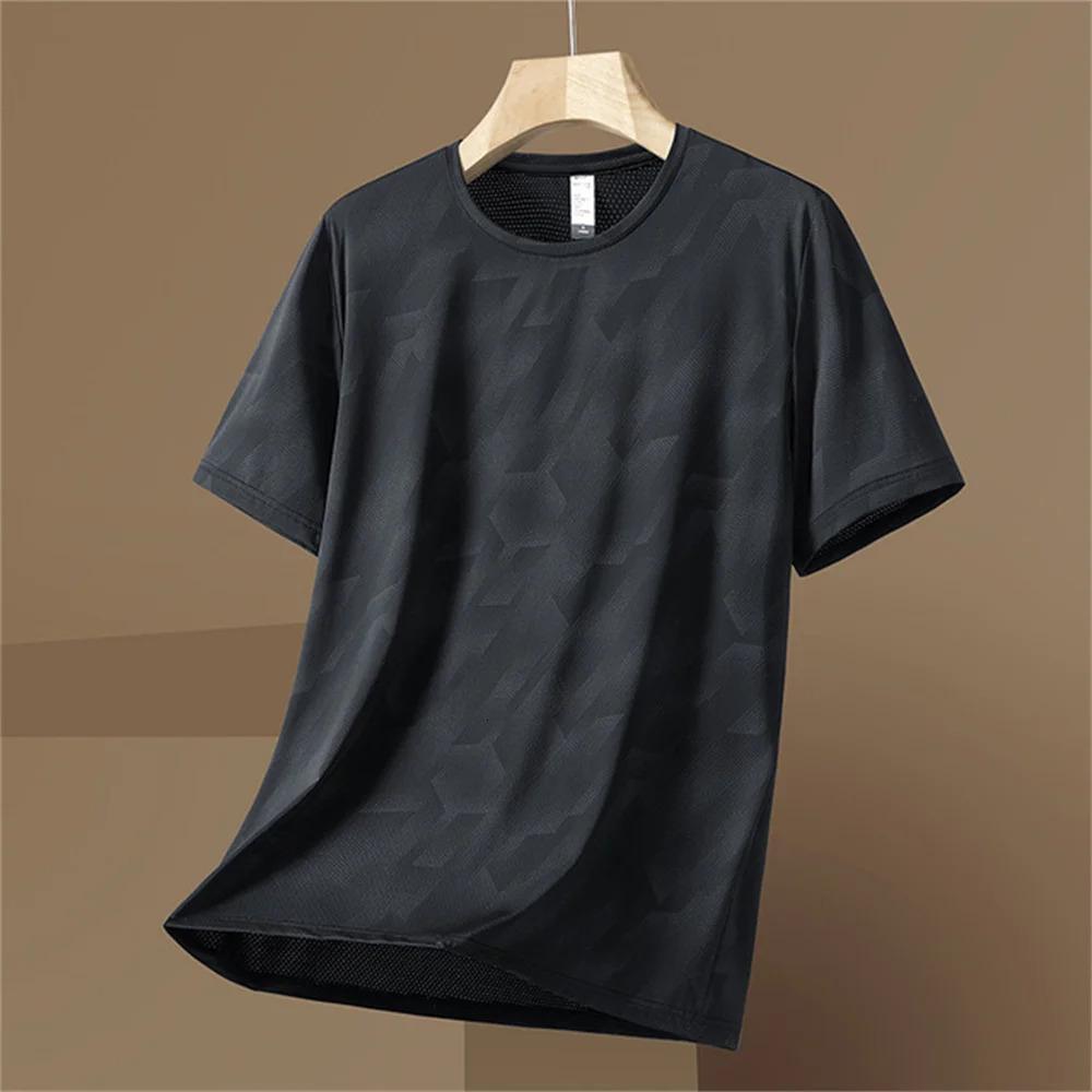 Solid Color Plus Size T Shirt Male S3XL Short Sleeve Tshirt Oversized Men Summer Cool Quick Dry Tshirt Mens Sporting Clothing 250715