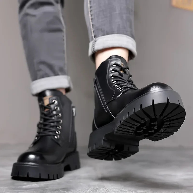 Winter thick soled Mens boots Outdoor waterproof laceup genuine leather boots male Comfortable warm leather shoes Botas Zapatos 250715
