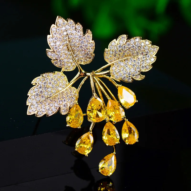 Fashion Grape Copper Inlaid Cubic Zirconia Brooch Creative Pin Clothing Accessories Year Gift 250712