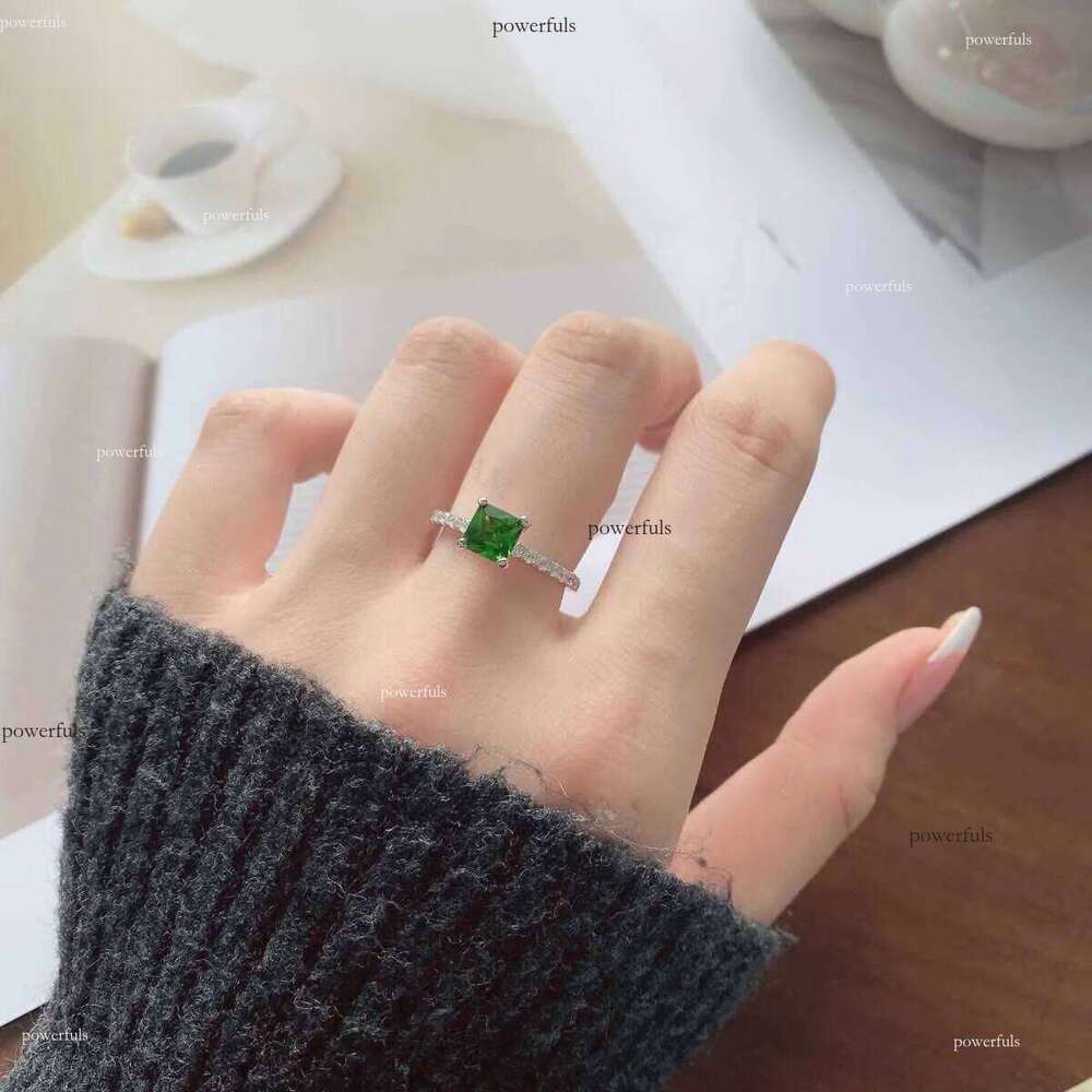 Custom 5A CZ Cubic Zirconia Emerald Stone Green Engagement Ring Dia Sterling Sier jewelry Gold Wedding Rings For Women
