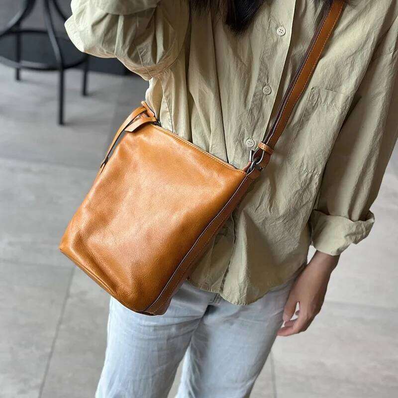 Johnature 2025 New Simple Genuine Leather Women Shoulder & Crossbody Bags Natural Real Cowhide Large Capacity Casual Bucket Bag