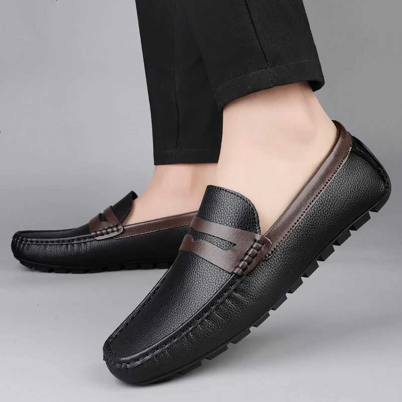Brand Men Handmade Leather Non-slip Casual Driving Flats Slip-on Shoes Comfy Moccasins Gentleman Business Office Loafers Shoes W250716