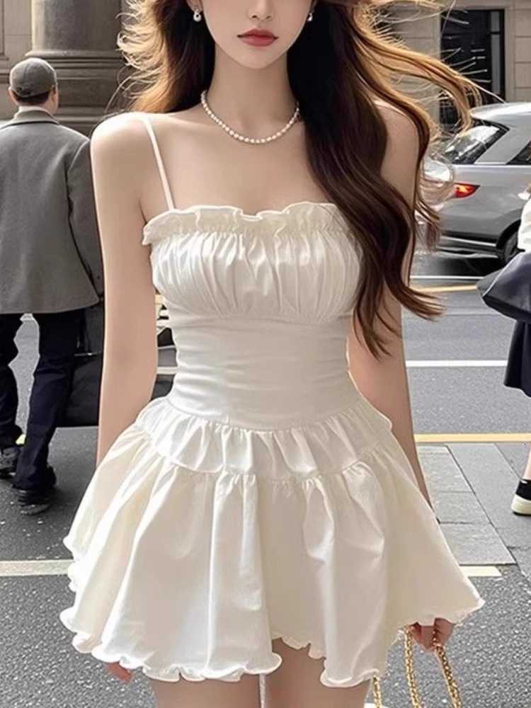 2025 Summer White Square Neck Ruffled Sling Dress Women French Slim Fit Sexy Elegant Party Clothes Korean Fashion Short Dresses R250716
