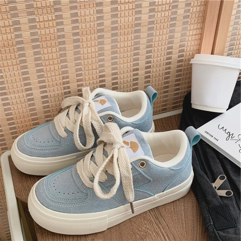 Retro Womens Board Shoes Autumn Versatile Casual Lace Up Frosted Canvas Solid Color Low Top Womens Vulcanized Shoes 250712