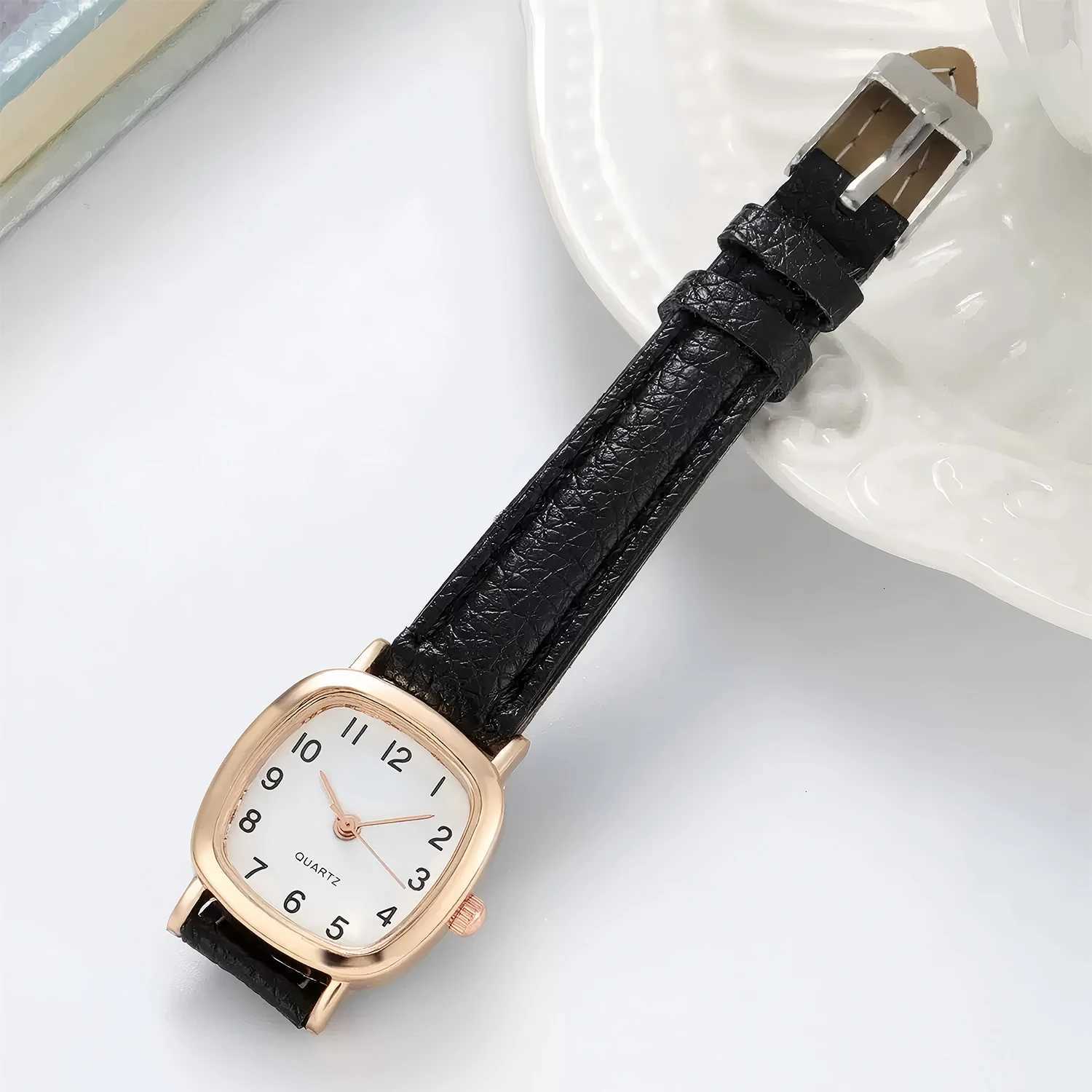 Square Belt Literary Retro Mens Korean Fashion Quartz Versatile Korean Daily Wristes Simple Luxury Watch Y250715