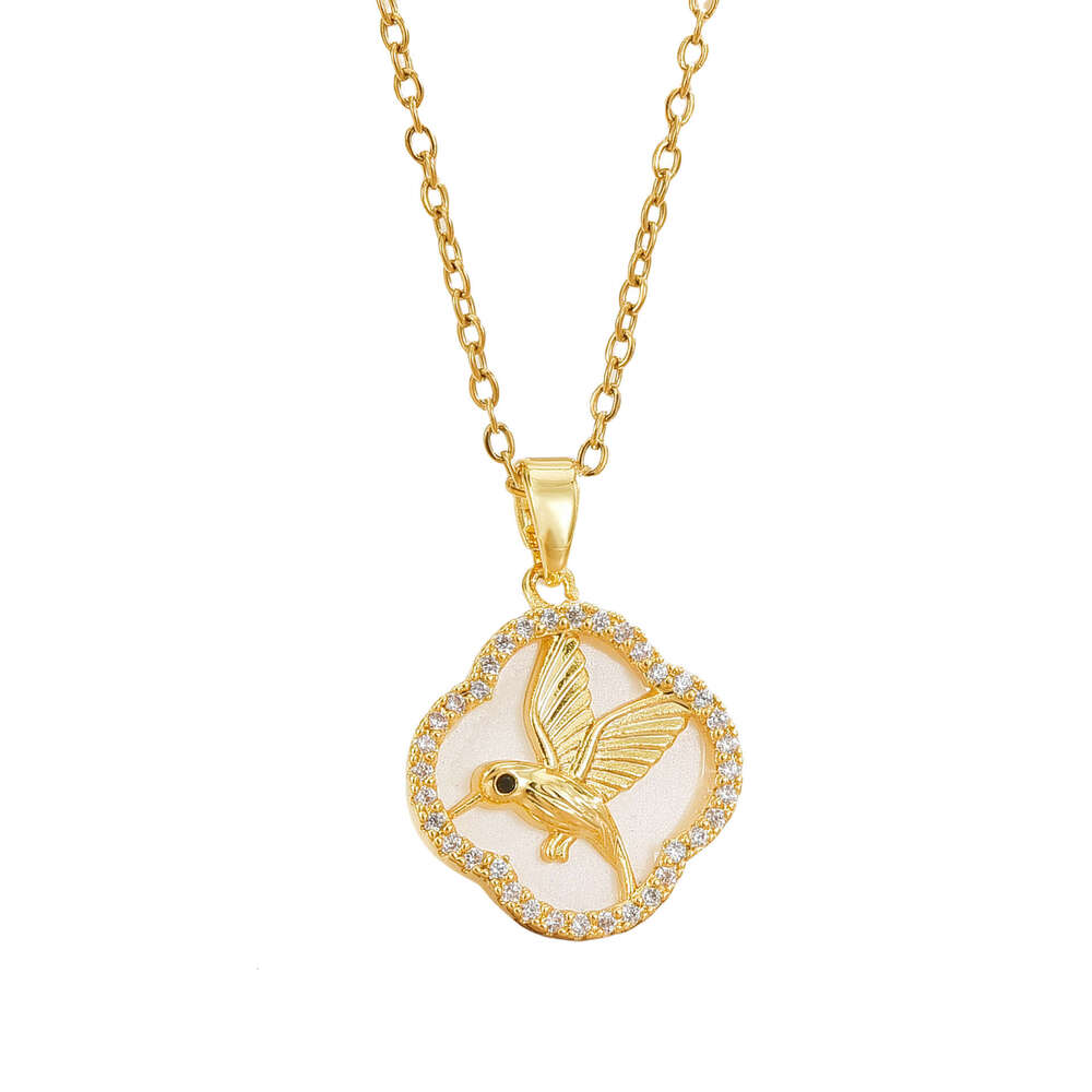 New Style Exquisite White Shell Bird Necklace For Women, Light Niche High-End Titanium Steel Collarbone Chain Jewelry 0E2