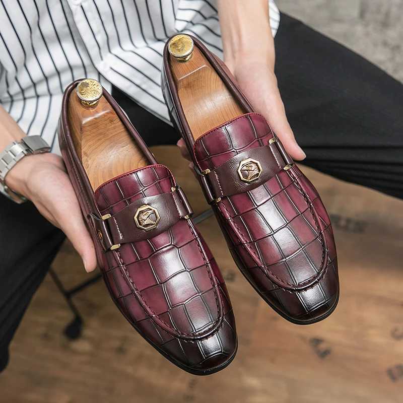 British Pointed Red Blue Odeyle Pattern Oxford Shoes For Men Formal Wedding Prom Dress Homecoming Pageant Mens Shoes Y250715