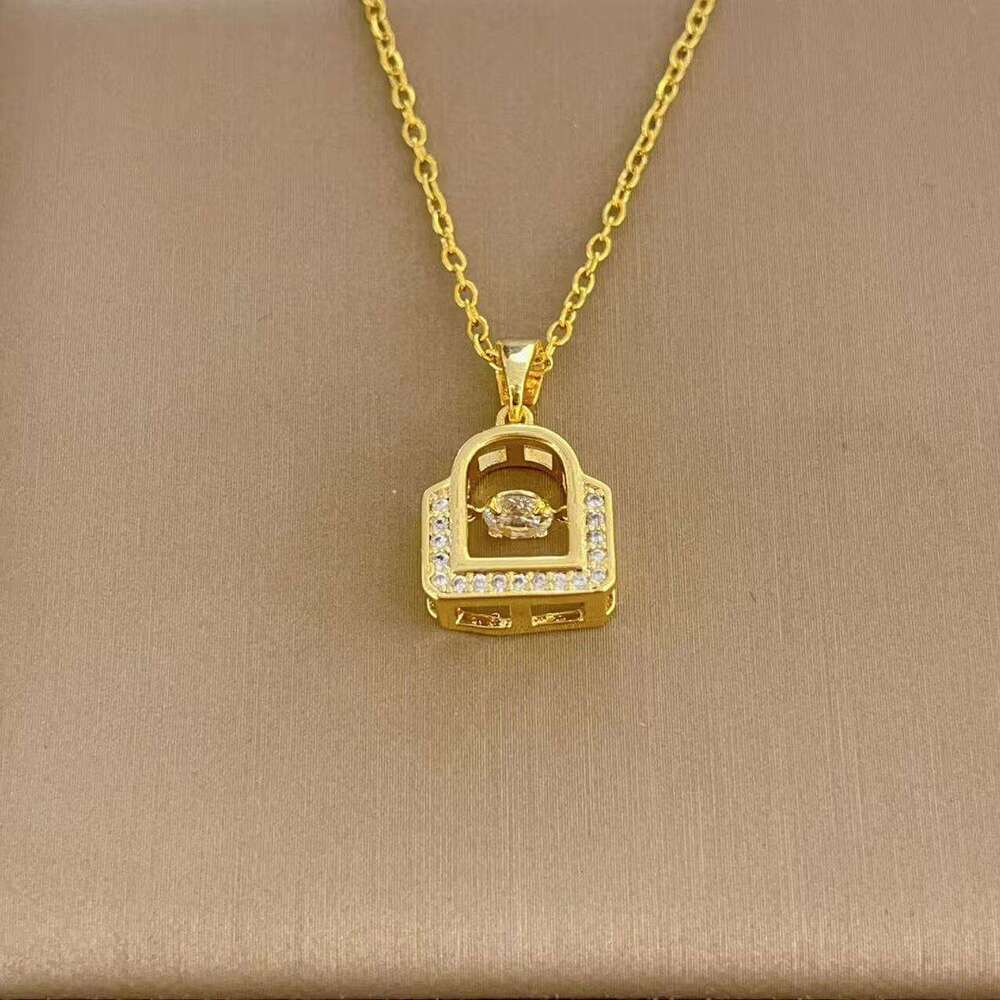 Beating Heart Style Bag Titanium Steel Necklace For Women Fashion Simple Micro-Inlaid Zircon Non-Fading Clavicle Chain Jewelry F74