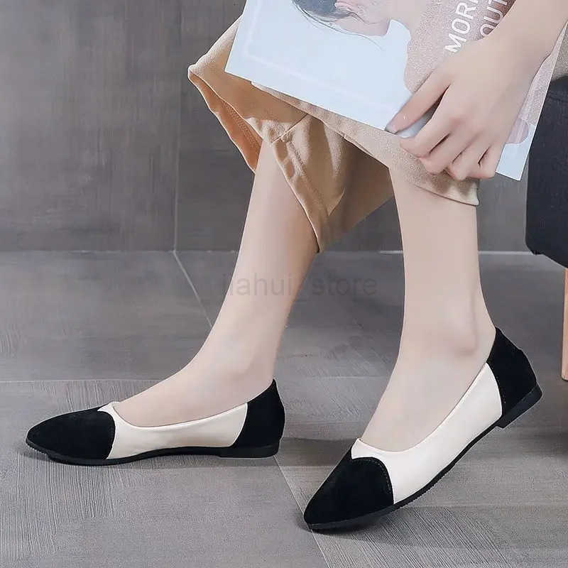 Ladies Footwear Green Womens Flat Shoes Round Toe Leather Casual Slip-on Y2k Young Chic and Elegant Vacation Promotion Social M250716