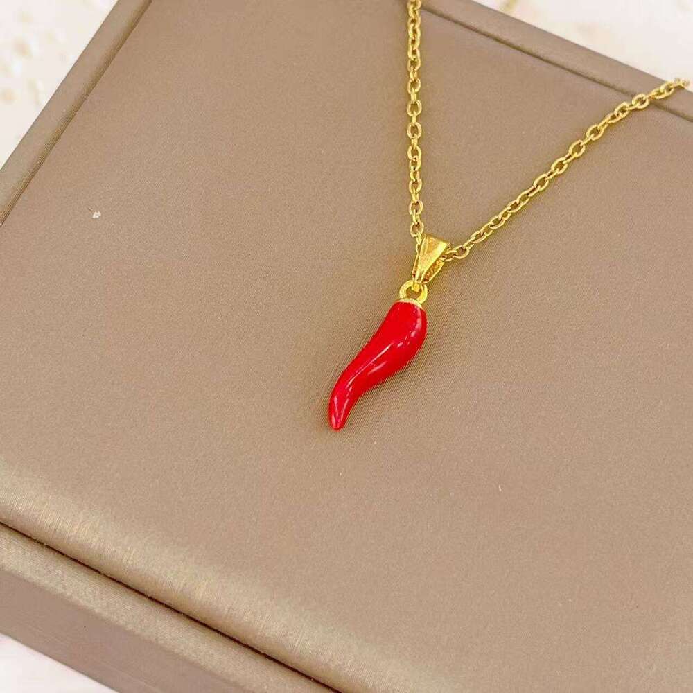 Minimalist Style Stainless Necklace For Women, Unique Red Oil Water Wave Pendant, Smooth Chili Pepper Titanium Steel Collarbone Chain 162