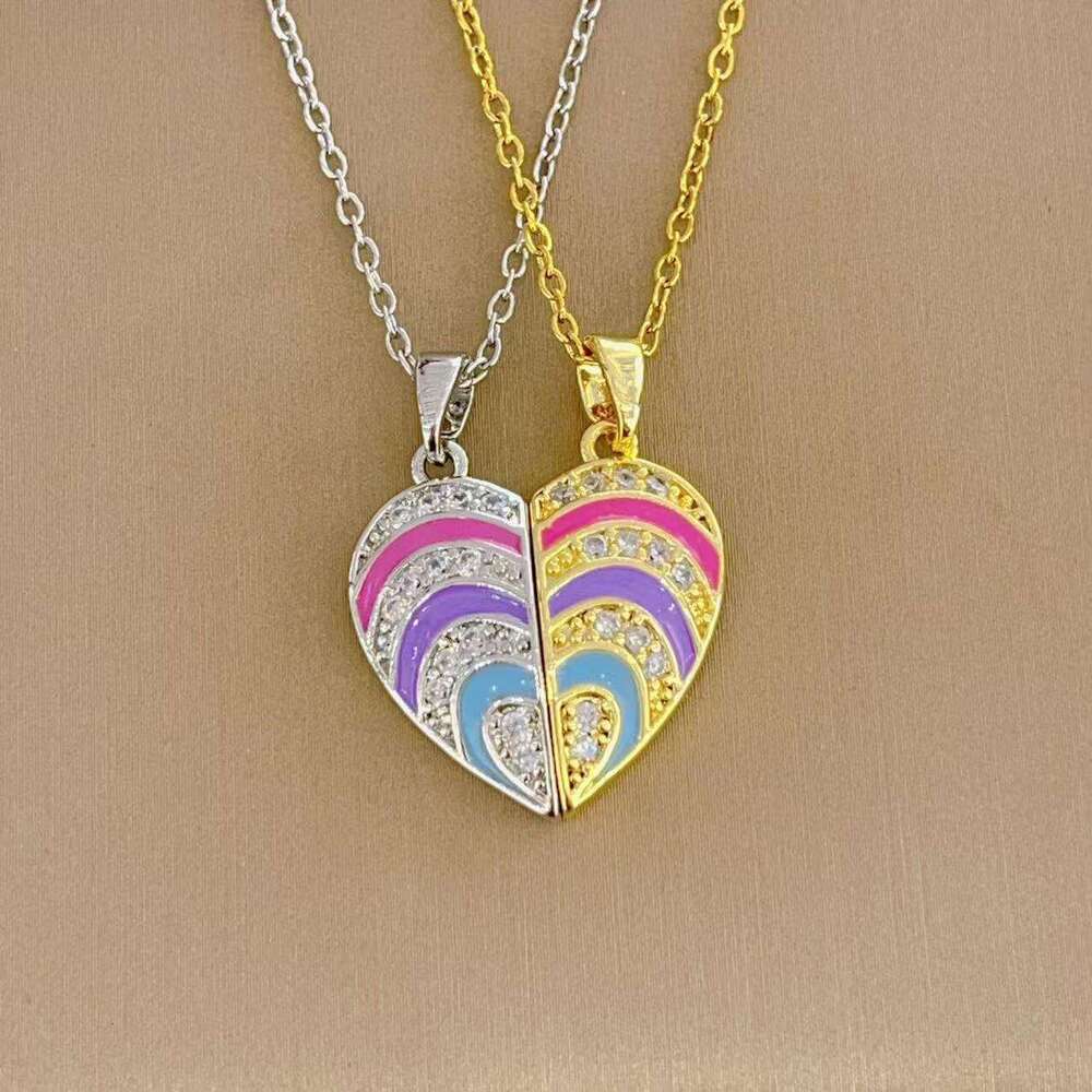 Korean Version Heart Magnetic 2024 New Versatile Design Necklace For Women Titanium Steel Collarbone Chain 209