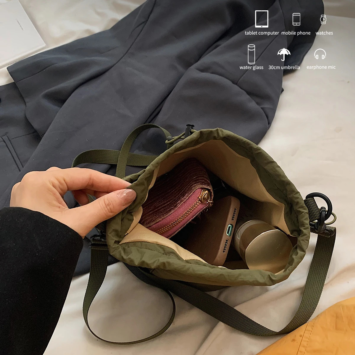 K-Style Niche Nylon Bag for Women Lightweight and Versatile Ins Crossbody Bag Drawstring Bucket Mobile Phone Bag 250714