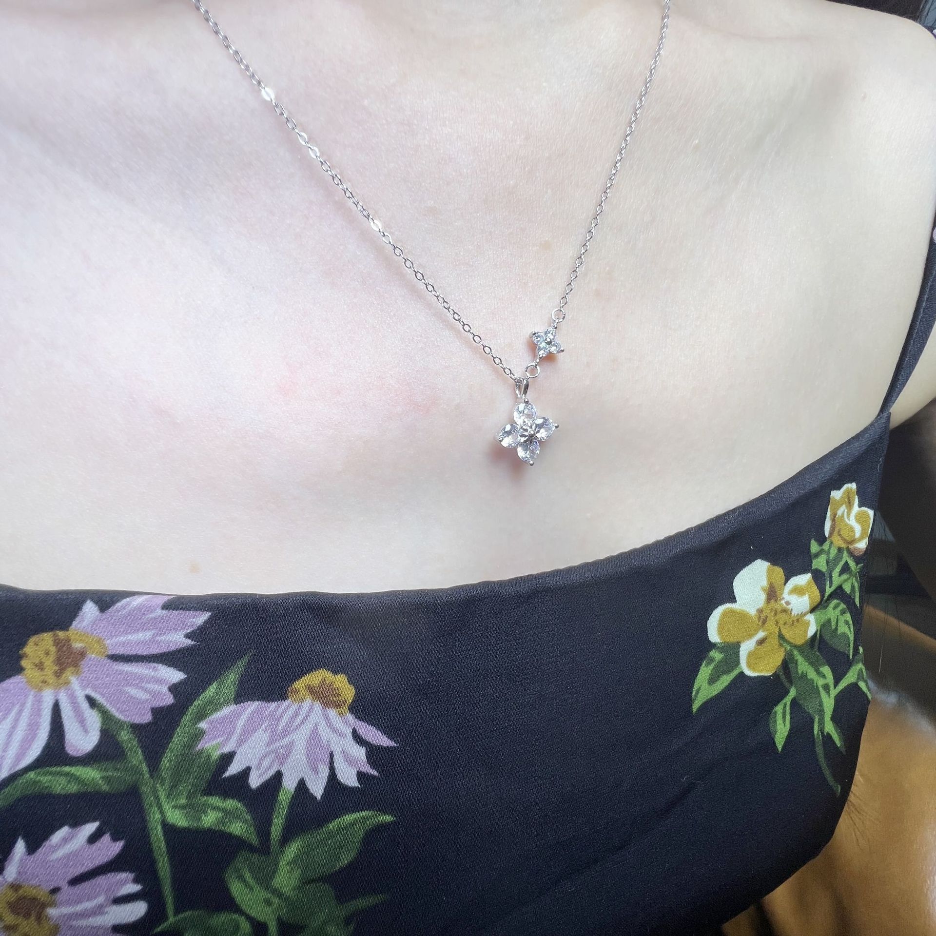 Silver - Toned Four - Petal Flower Pendant Necklace With Rhinestone Accents And Mini Flower Detail Elegant Daily And Special Occasions Gift For Her Fa